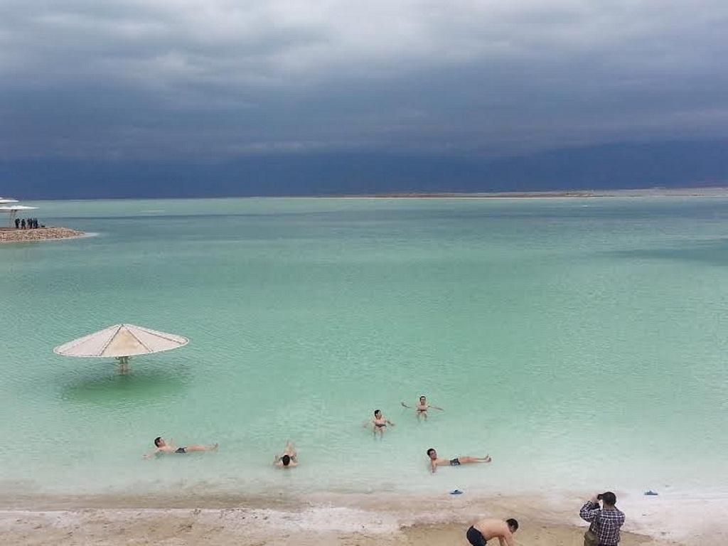 Nadia Hosting Dead Sea Villa Neve Zohar Kamer foto